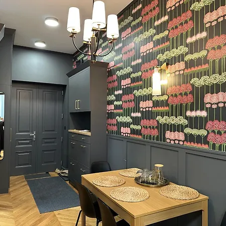 Amaryllis By Mb Krakow