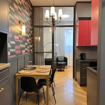 Amaryllis By Mb Apartament